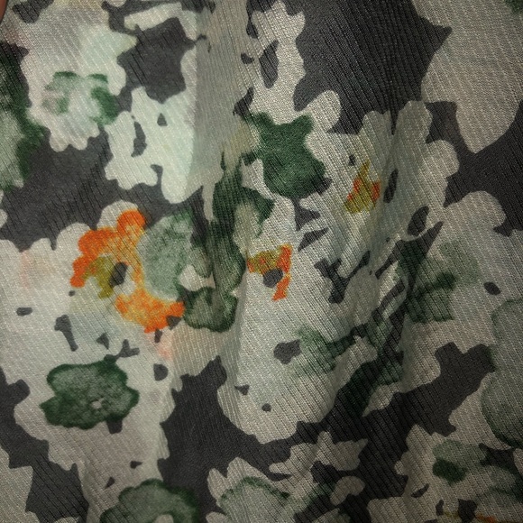 NY&Co Tunic Style Floral Print Dress Shirt - Picture 2 of 3